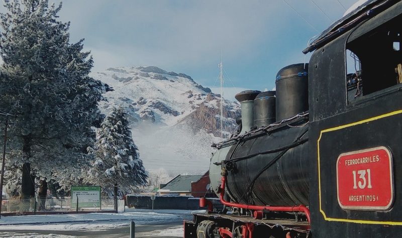 la trochita en invierno en El Maitén