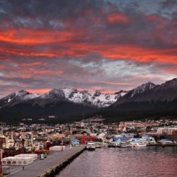 Ushuaia, una de las localidades para hacer el recorrido virtual de Tierra del Fuego