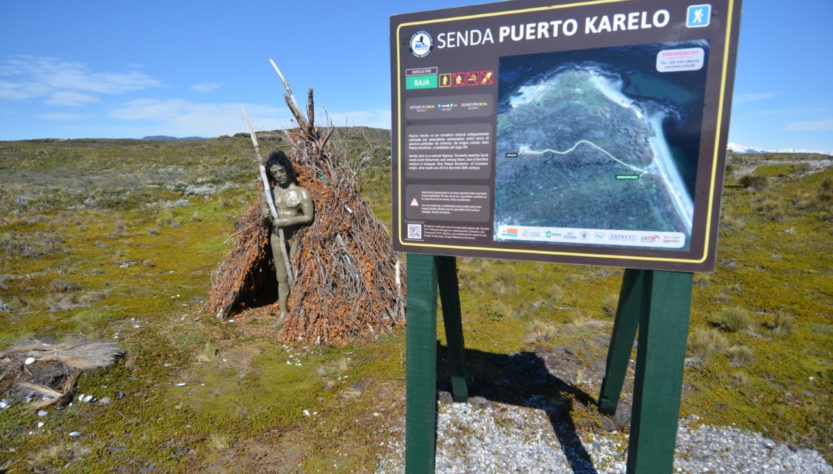 Cartelería del nuevo Sendero Interpretativo De Puerto Karelo En Ushuaia