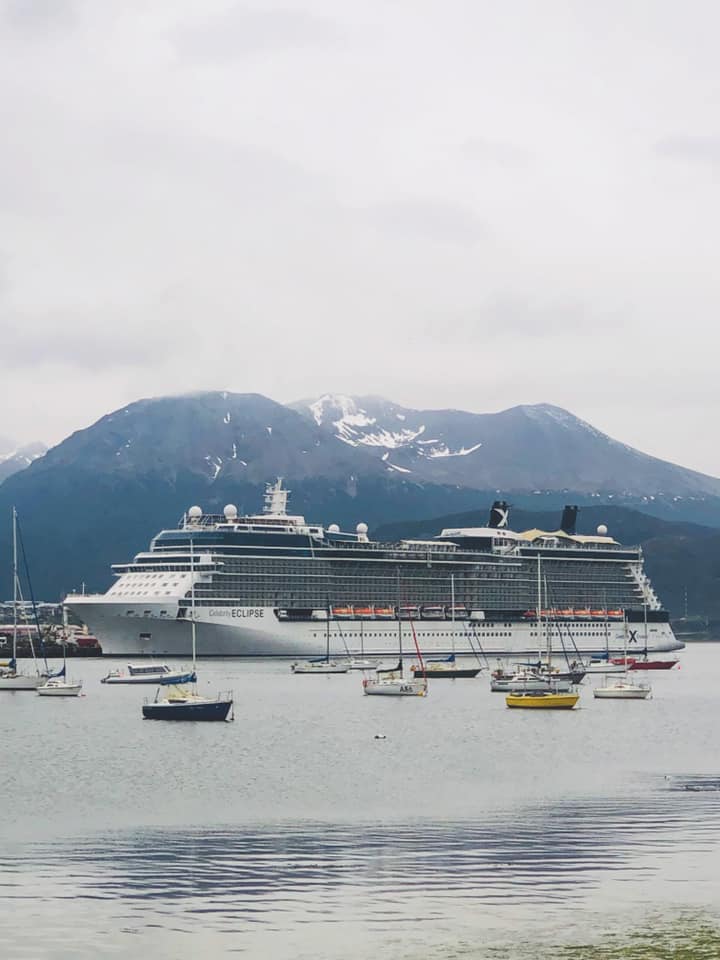 Crucero en el muelle de Ushuaia.