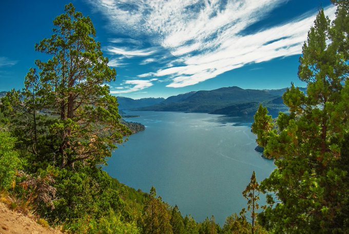 Lago Lácar uno de los 12 mejores lagos de la Patagonia