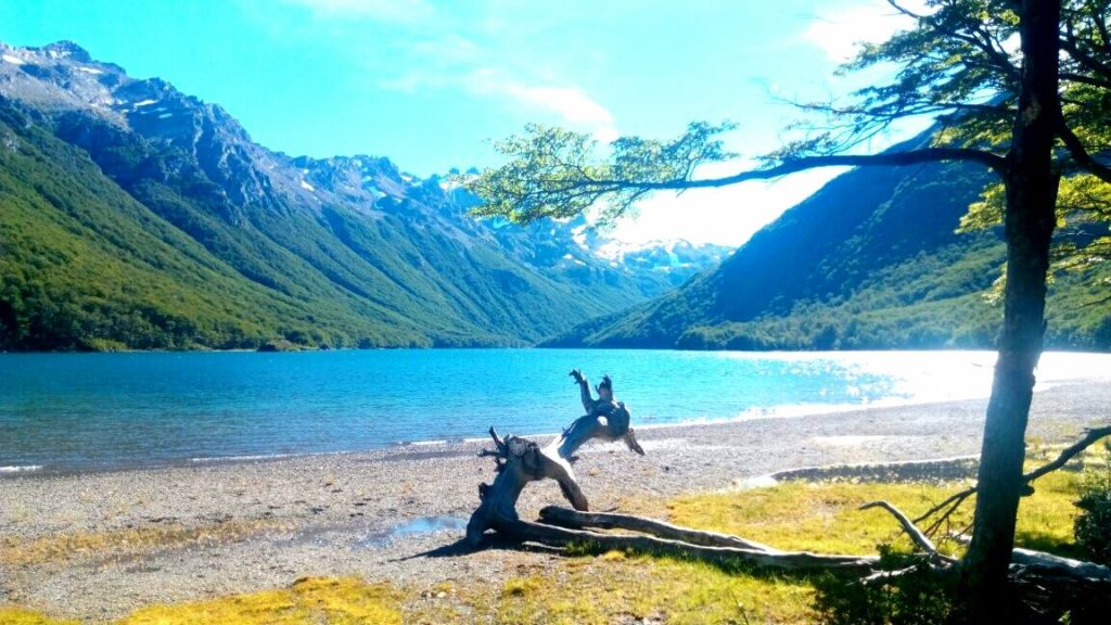 Verano en Chubut: lago Baguilt