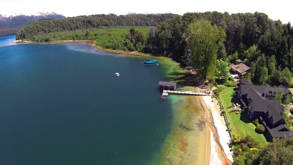 Bahía Las Balsas, Villa La Angostura.