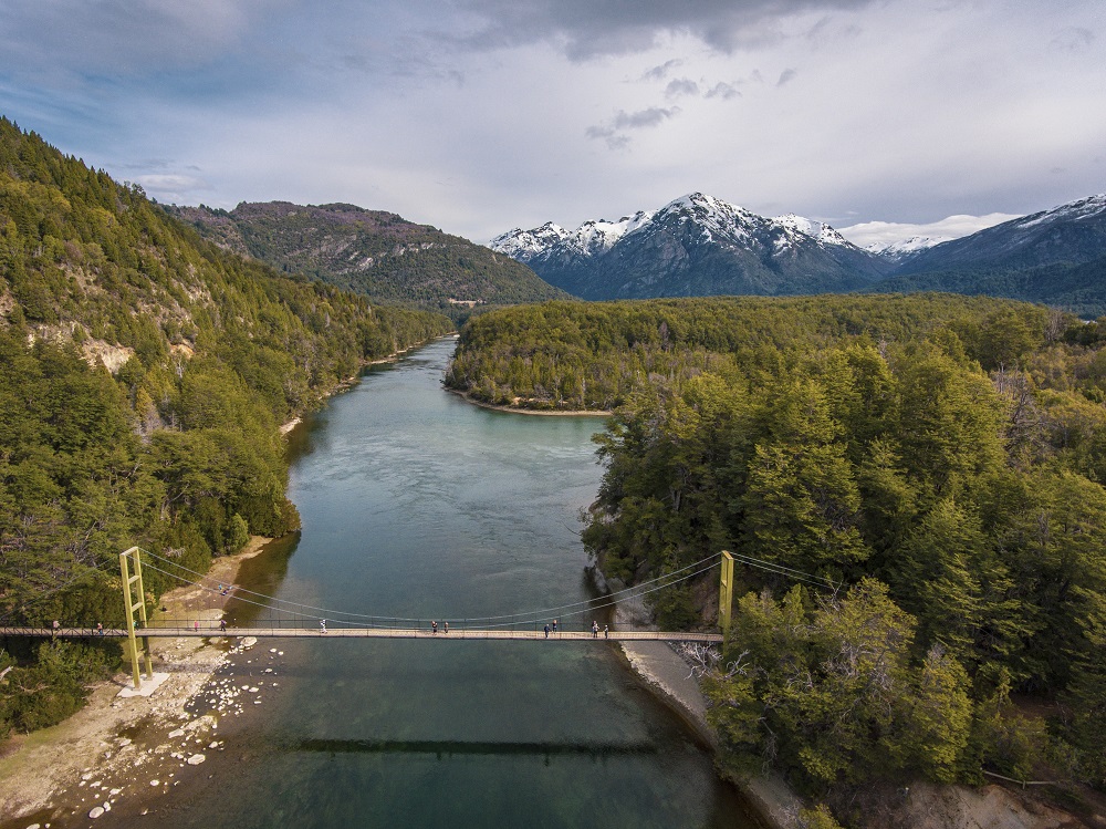 Pasarela del río Arrayanes.