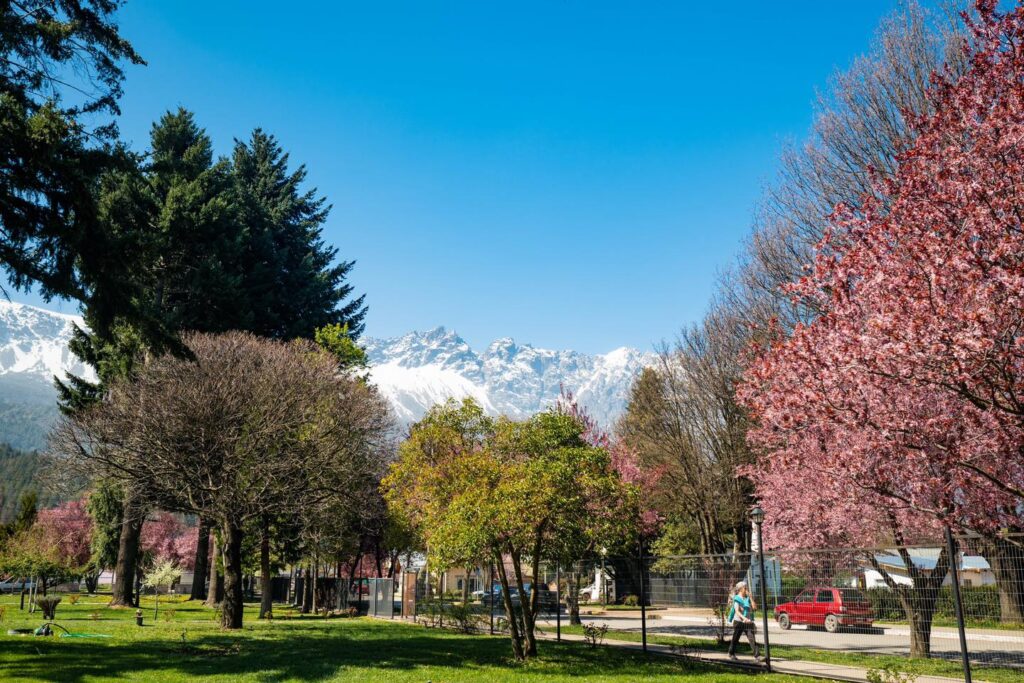 El Bolsón en primavera, Patagonia Andina