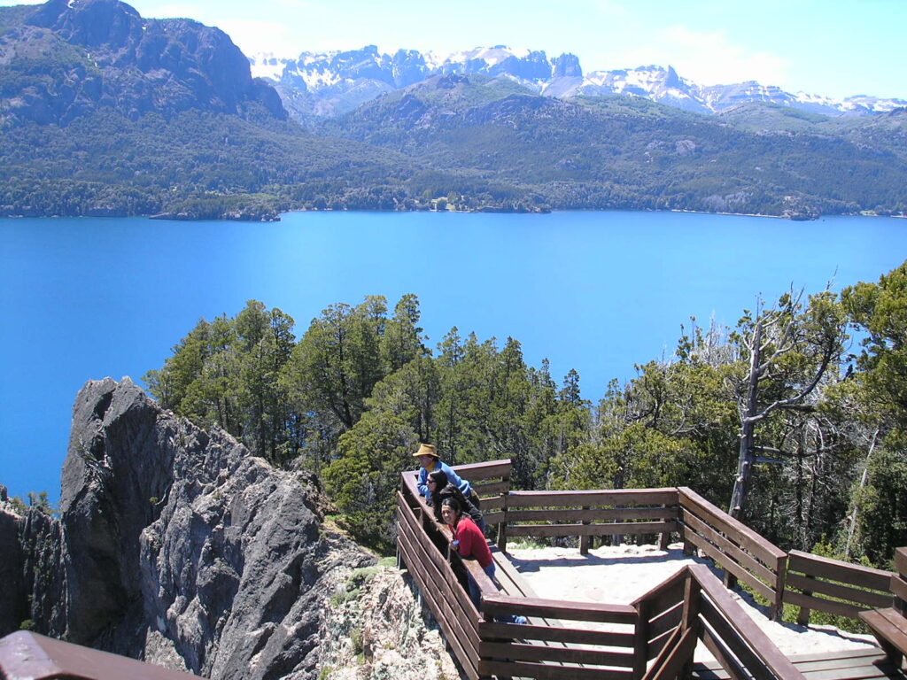 Realizarán un centro de servicios al turista en Villa Traful