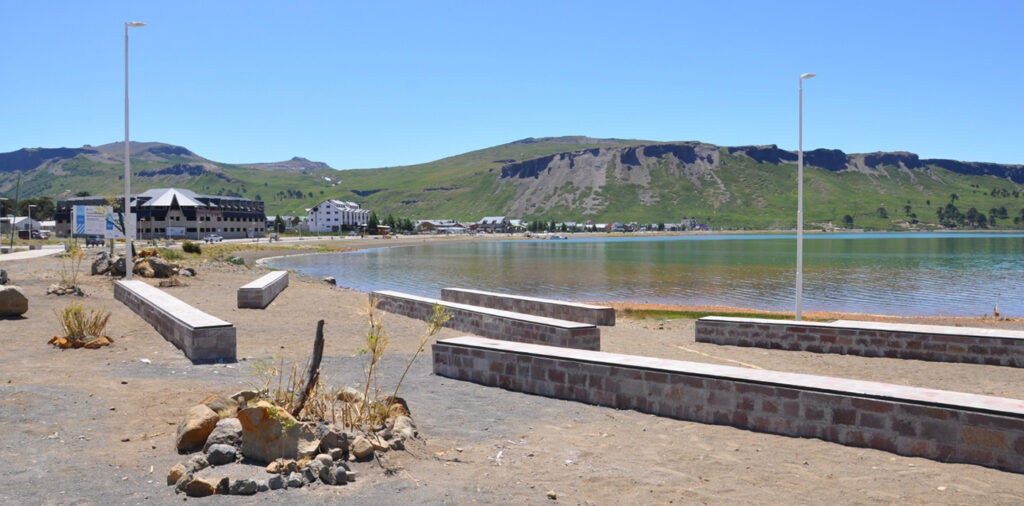 Costanera Lago Caviahue